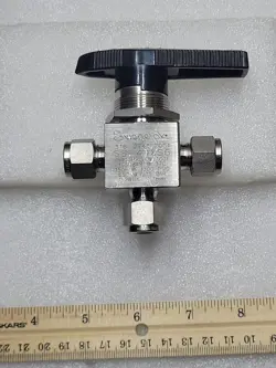 SWAGELOK SS316 SS-44XS6