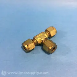 SWAGELOK B-400-3 BRASS