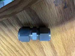 1/2” SWAGELOK COUPLING 316 STAINLESS SET OF 2