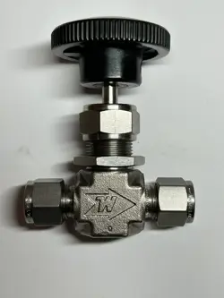 USED WHITEY SWAGELOK  SS-1RS6 INTEGRAL BONNET NEEDLE VALVE 316SS 3/8
