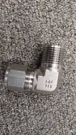 FITTING ELBOW MALE