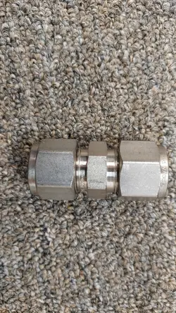 3/8-INCH SS-600-6 STAINLESS