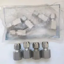 CONNECTOR 1/4 OD