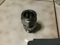 1 - SWAGELOK STAINLESS STEEL CONNECTOR, 3/4