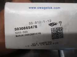CONNECTOR 1/2IN