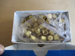 SWAGELOK BRASS PLUG