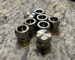 (8) NEW SWAGELOK SS-1210-C 3/4” CAPS 