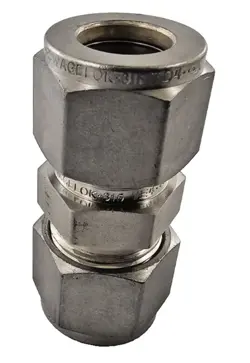SS-810-6 SWAGELOK 1/2