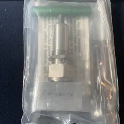 SWAGELOK BELLOWS SEALED