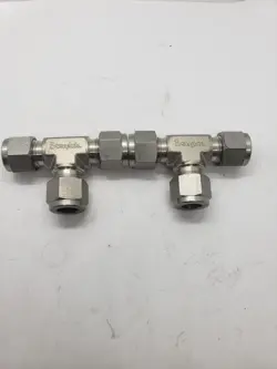 TEES STAINLESS STEEL