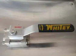 WHITEY (SWAGELOK) BALL VALVE SS-67TF20 STAINLESS 60 SERIES 1-1/4