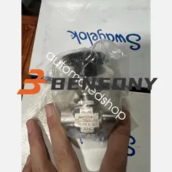 SS-1RM4-F4 SWAGELOK NEEDLE VALVE BRAND NEW SHIPPING DHL OR FEDEX