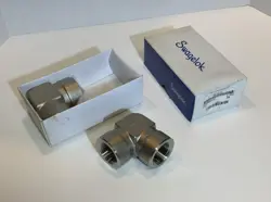 2 NEW SWAGELOK SS-16-E STAINLESS STEEL PIPE ELBOW FITTING, 1 IN. FEMALE NPT