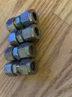 COUPLING 3/8