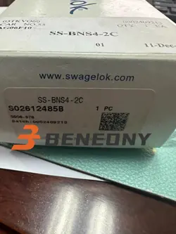 1PCS SWAGELOK SS-BNS4-2C PNEUMATIC VALVE NEW FEDEX OR DHL 1-YEAR WARRANTY !