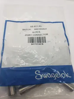 SWAGELOK SS-811-PC PORT CONNECTOR 1/2