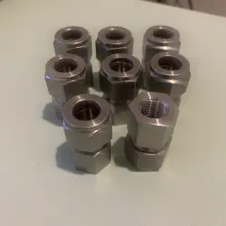 8 - SWAGELOK STAINLESS STEEL CONNECTOR,  1/2