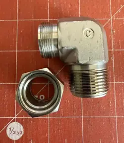 SWAGELOK SS-1210-2-12 MALE ELBOW CONNECTOR 3/4