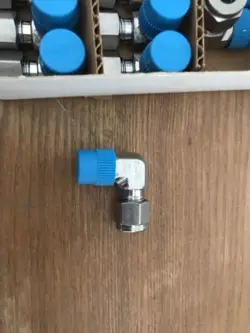 STAINLESS STEEL ELBOWS
