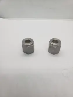 SWAGELOK SS-4-VCR-1 VCR FACE SEAL FITTING 1/4