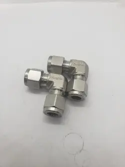 SWAGELOK SS-500-9 TUBE