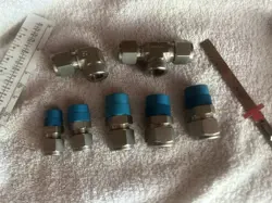 LOT 7 SWAGELOK FITTINGS UNION X MNPT ELBOW 1/2” TUBE X 1/4” FNPT 90