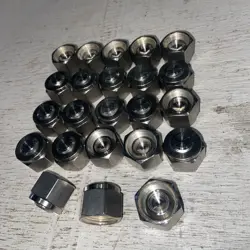 NEW 23 DK 1/2” TUBING PLUGS REF. SWAGELOK 810–P