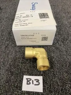 (10) CAJON SWAGELOK B-4-E BRASS PIPE ELBOW FITTING, 1/4