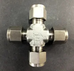 SWAGELOK SS-600-4 UNION