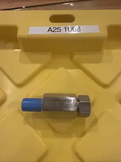 1 - SWAGELOK CN6MM9MF20 20,000PSI