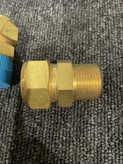 SWAGELOK TUBE FITTING