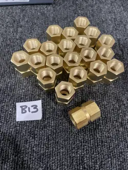 (21) SWAGELOK B-4-HCG 1/4IN HEX  BRASS FEMALE X FEMALE COUPLING NPT