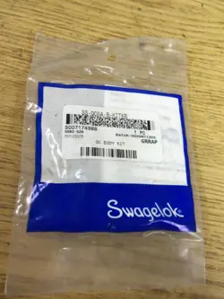 SWAGELOK SS-QC8A-B-KITR QC
