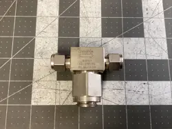 SWAGELOK SS-6TF-90 STAINLESS