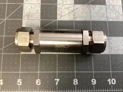 SWAGELOK NUPRO