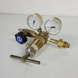 SCOTT SPECIALTY GASES REGULATOR 5108CB CGA-580 INLET SWAGELOK-316 OUTLET