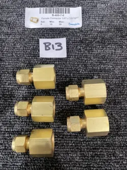 (5) SWAGELOK B-400-7-6 1/4