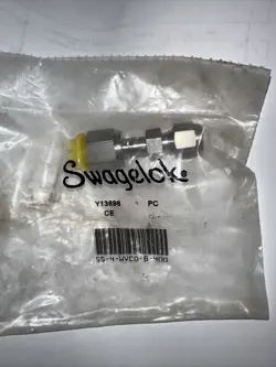 1 NEW SWAGELOK FITTING SS-4-WVCO-6-400 Y13696