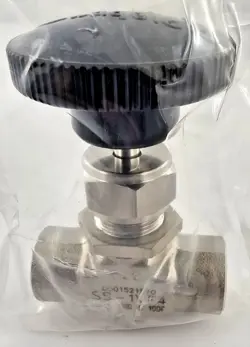 SWAGELOK SS-1VF4 NEEDLE VALVE 1/4