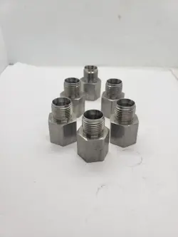 FEMALE CONNECTOR 3/8