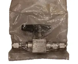 WHITEY SS-83TS6 SEAT TFE SHUT OFF VALVE/ 1500 PSI STILL IN SEALED BAG NOS