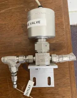 SWAGELOK SS-HBS4-0 HIGH-PRESSURE BELLOWS-SEALED VALVE