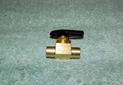 B-42F2 BRASS BALL
