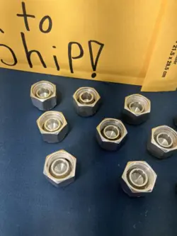 FEMALE PLUG