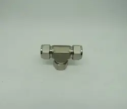 SWAGELOK SS-1210-3SC11 TUBE FITTING UNION TEE 3/4