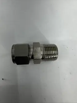 SWAGELOK SS-810-1-8 STAINLESS STEEL