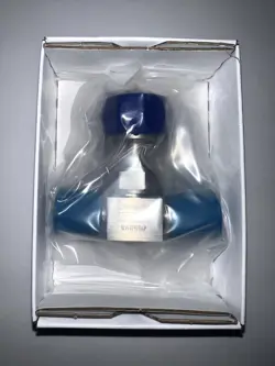 SWAGELOK 6LVV-DPRFR4-P VIM-VAR MANUAL DIAPHRAGM SEALED VALVE - BLUE/SILVER
