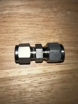 1-SWAGELOK 3/8IN. TUBE COMPRESSION UNION