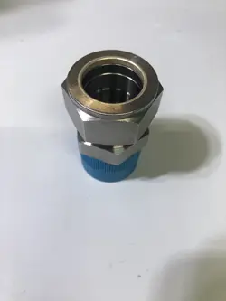 SWAGELOK SS-1610-1-16.   1 TUBE X 1 MNPT ADAPTER FITTING STAINLESS STEEL