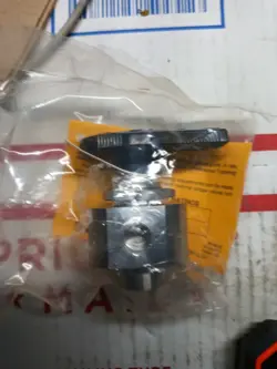 SWAGELOK SS-43ZF2 BALL VALVE